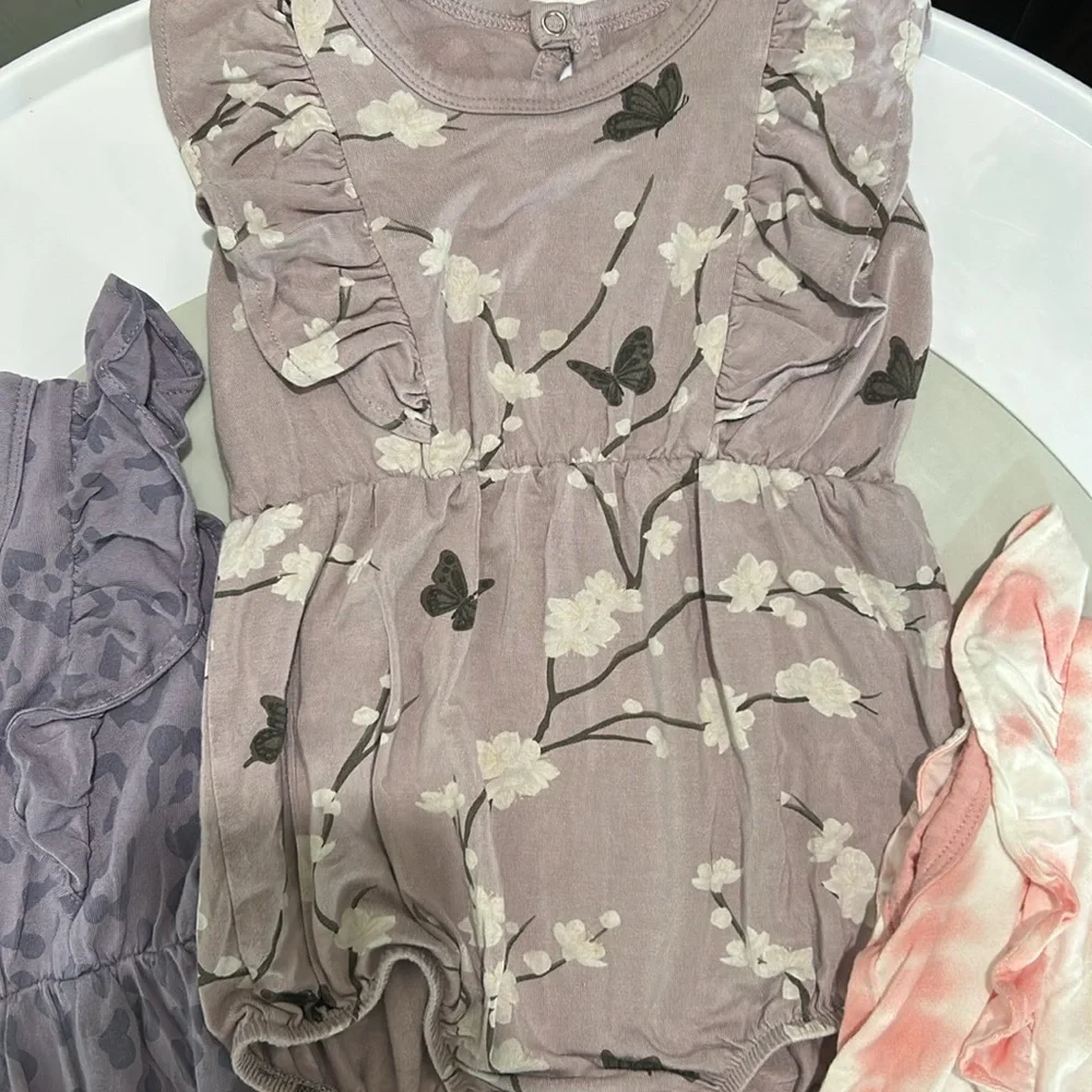 Kyte Baby Rompers - Picture 3 of 6